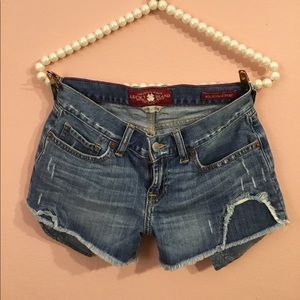 Boardwalk shorts 🕶☀️